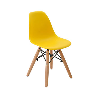 Cadeira Eames - <p>Cadeira Infantil com ou sem braços base madeira. Assento sem braços em polipropileno (PP).</p>
<p>Medidas cadeira <strong>SEM</strong> braços: 30.5 x 36.5 x 57.5 (h)</p>
<p>Medidas cadeira <strong>COM</strong> braços: 42 x 43.5 x 53.5 (h)</p>
<p> </p>
<p><strong>Disponível nas cores: Amarela, Branca, Rosa e Azul</strong></p>