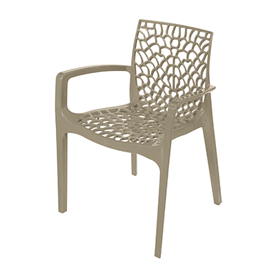 Cadeira Gruvyer c/ braço - <p style="text-align: justify;">Cadeira com estrutura em policarbonato Bayern* made in Italy. A cadeira é fácil de limpar empilhável.</p>
<p style="text-align: justify;">*O policarbonato bayern é considerado o melhor do mundo, com brilho e 90% transparência.</p>
<p style="text-align: justify;"><strong>Cores sob medida.</strong></p>