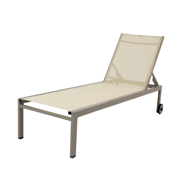 Espreguiçadeira Gaivota - <p>Espreguiçadeira com estrutura em alumínio; Assento e encosto em tela.</p>
<p>Medidas: 205 x 70 x 99cm (P x L x A)</p>