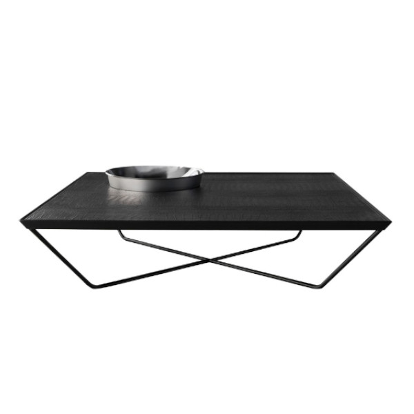 Mesa de centro Case - <p>Mesa de centro com estrutura em metal e tampo em madeira ou couro.</p>