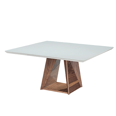 Mesa de Jantar Lygia - <p style="text-align: justify;">Mesa de Jantar com base em MDF laqueado ou laminado carvalho ou nogueira e tampo 40mm.</p>
<p style="text-align: justify;">Opção de sobretampo de vidro pintado 4mm.</p>