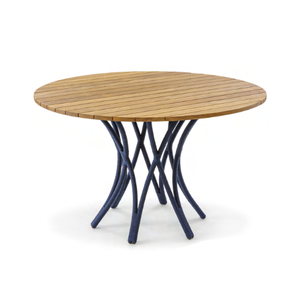 Mesa de jantar W - <p>Mesa de jantar com estrutura em metal e corda náutica. Tampo em madeira cumaru.</p>