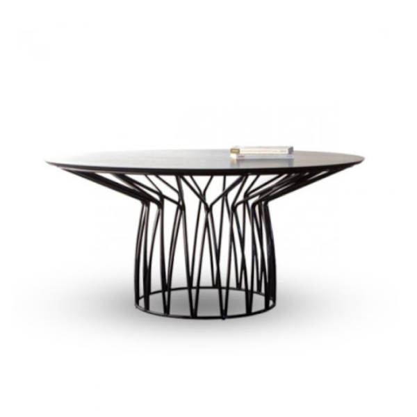 Mesa de jantar Zeen - <p>Mesa de jantar em metal com tampo em madeira ou vidro.</p>
<p>Medidas: L x P x H cm</p>
<p>100 diam x 75cm<br />
120 diam x 75cm<br />
140 diam x 75cm<br />
160 diam x 75cm<br />
180 diam x 75cm</p>