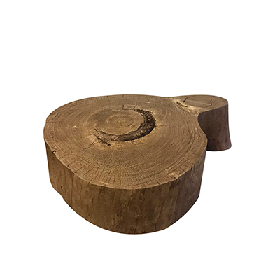 Mesa de Tora - <p>Mesa com estrutura e acabamento em tora.</p>