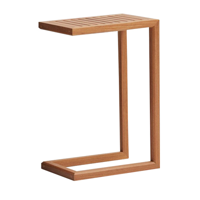 Mesa Lateral Petit - <p>Mesa Lateral com estrutura em madeira cumaru.</p>