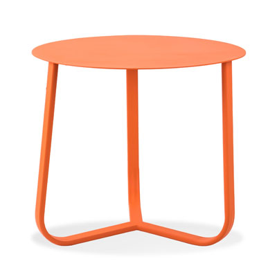 Mesa Lateral Sevilha - <p style="text-align: justify;">Mesa lateral com base em madeira jequitibá com as seguintes opção de tampo:</p>
<ul style="text-align: justify;">
<li>Tampo Carvalho</li>
<li>Tampo vidro 8mm transparente</li>
<li>Tampo carvalho + Vidro 4mm pintado</li>
<li>Tampo Laca + Vidro 4mm pintado</li>
</ul>
<p style="text-align: justify;">Para a opção de tampo de vidro a altura do produto aumenta em 5cm.</p>