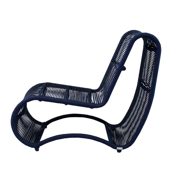 Poltrona Wave - <p>Poltrona com estrutura em alumínio. Assento e encosto em corda náutica.</p>
<p>Medidas: 95 x 62 x 87cm (P x L x A)</p>